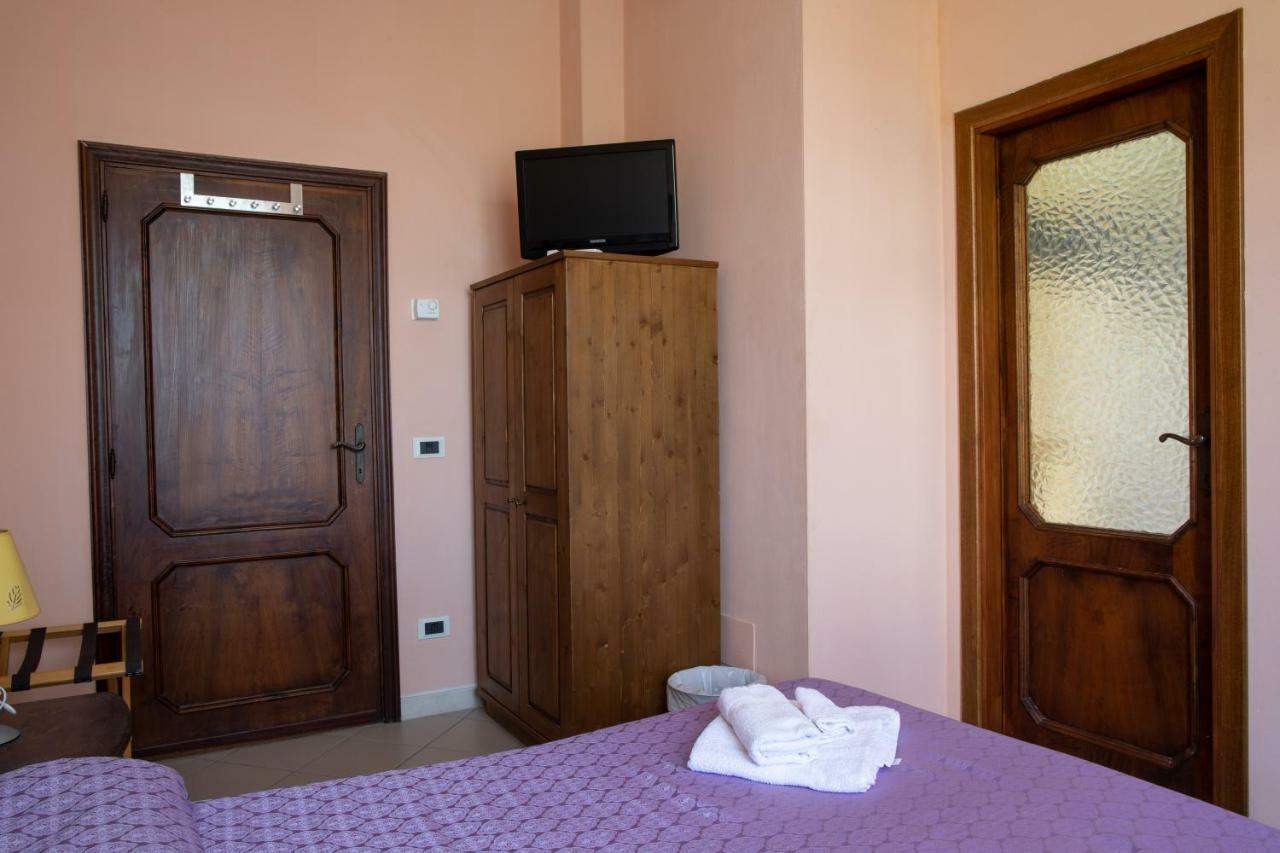 Borgo Nuovo San Martino Guest House Ambra Exterior foto